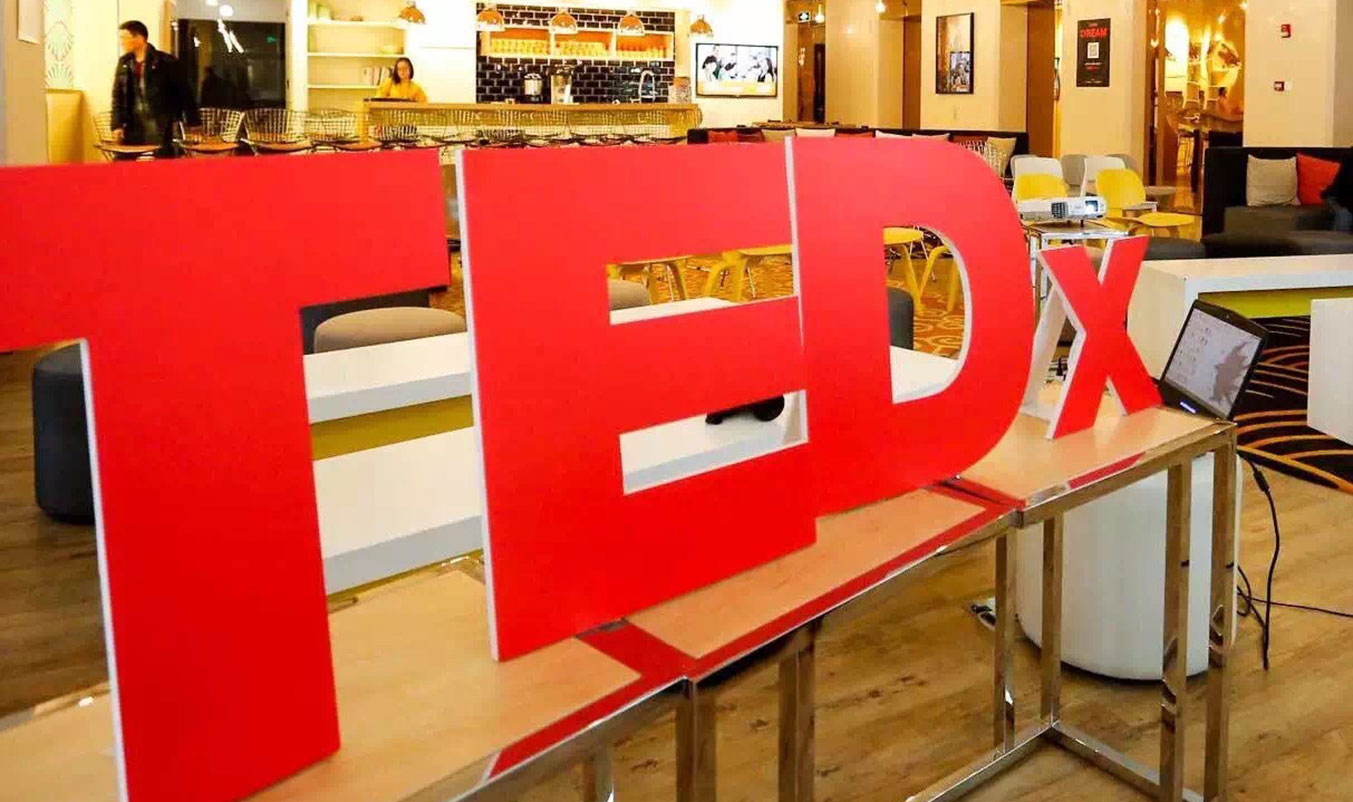 portfolio-tedxlive-onsite-4